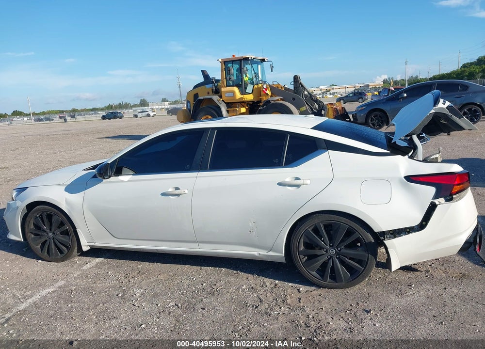 2022 NISSAN ALTIMA SR FWD VIN: 1N4BL4CV5NN344714