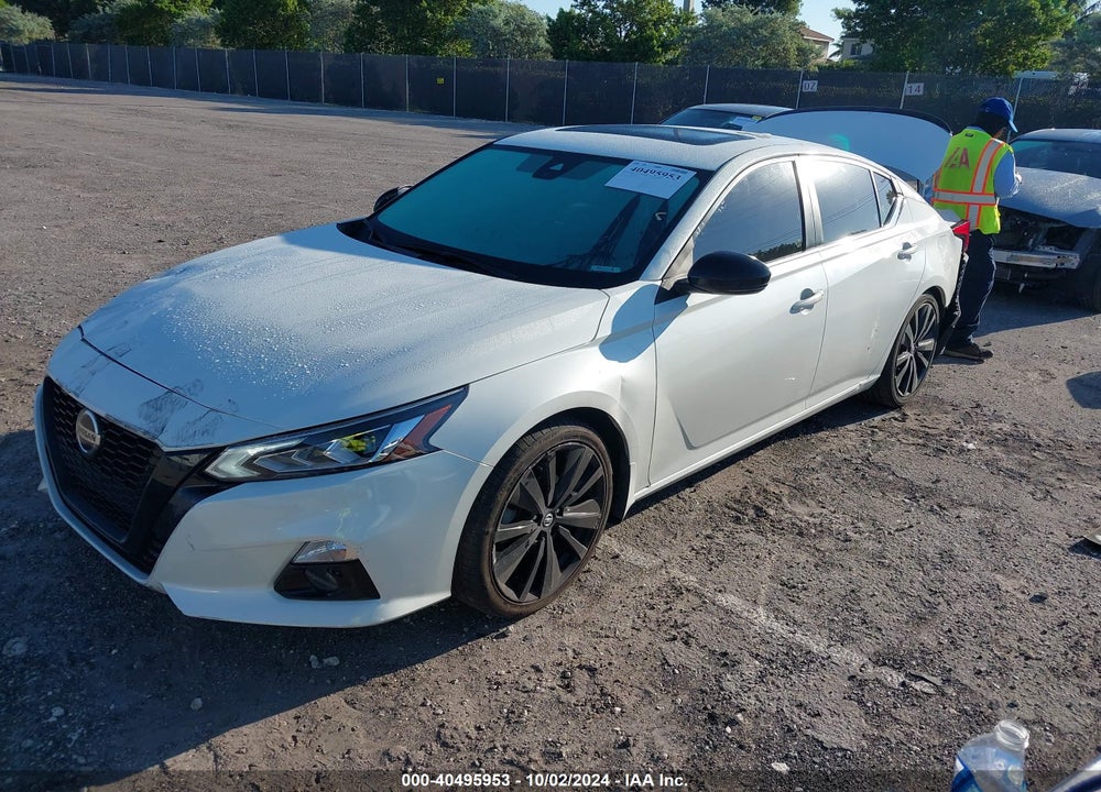 2022 NISSAN ALTIMA SR FWD VIN: 1N4BL4CV5NN344714