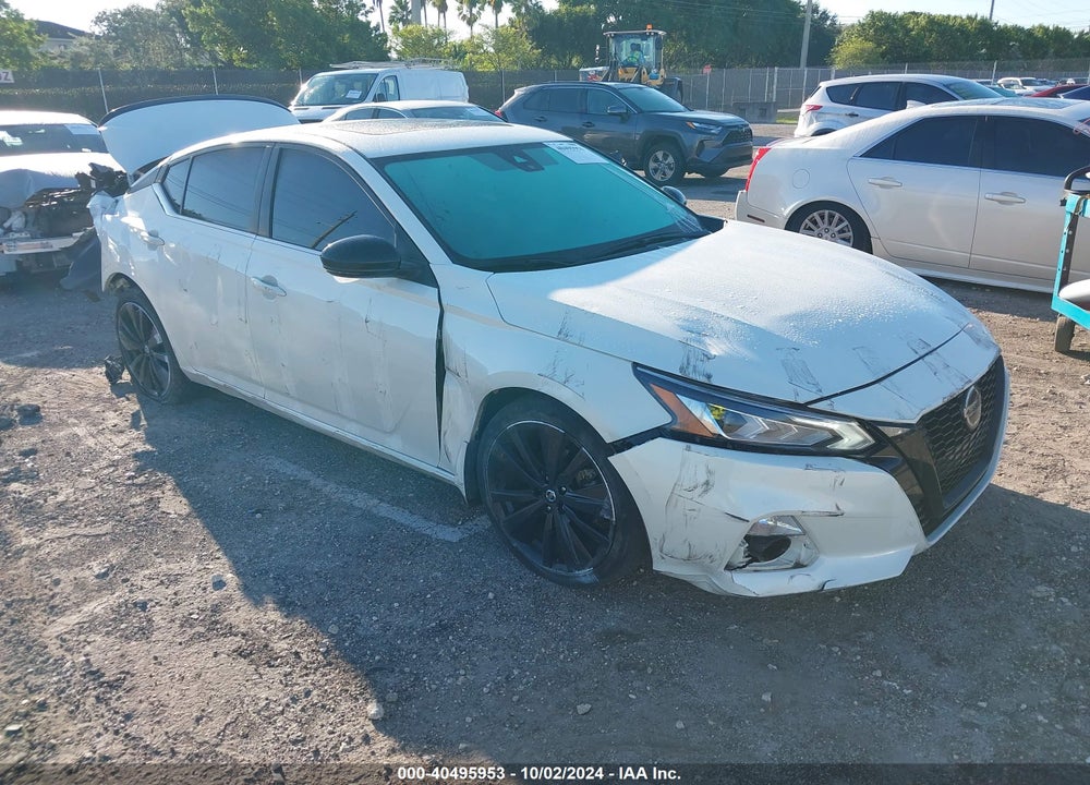 2022 NISSAN ALTIMA SR FWD VIN: 1N4BL4CV5NN344714