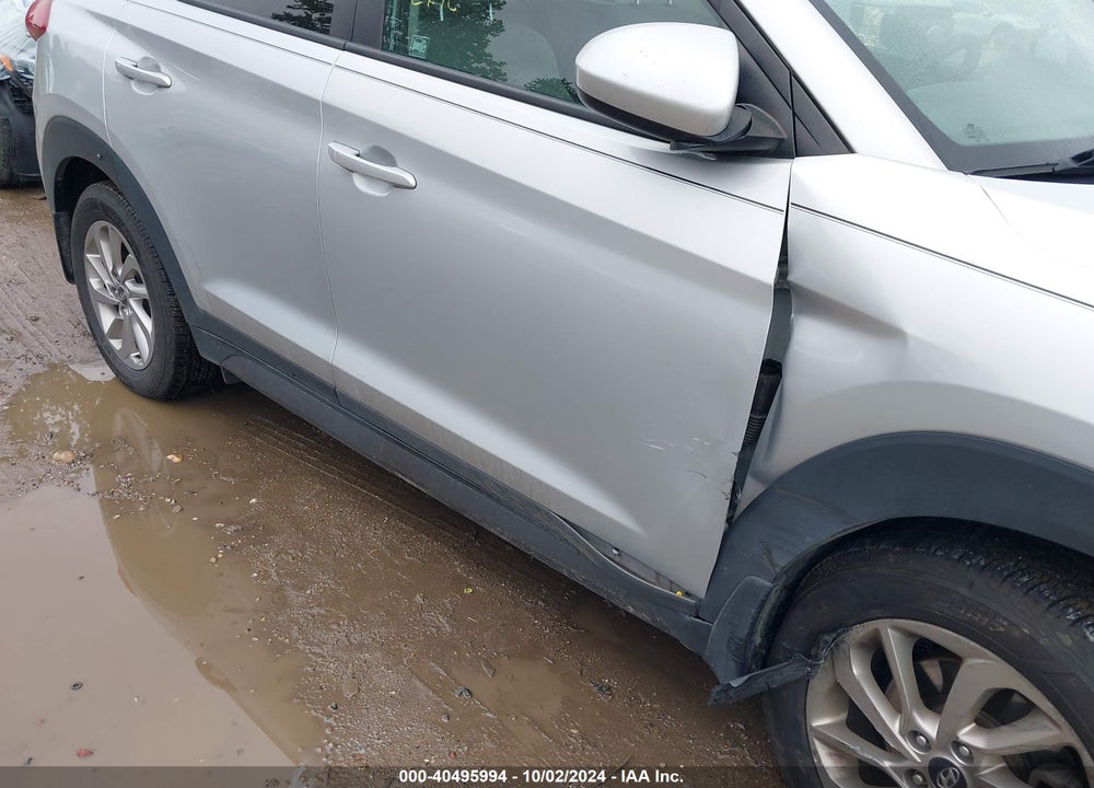 2016 HYUNDAI TUCSON SE VIN: KM8J3CA43GU259045