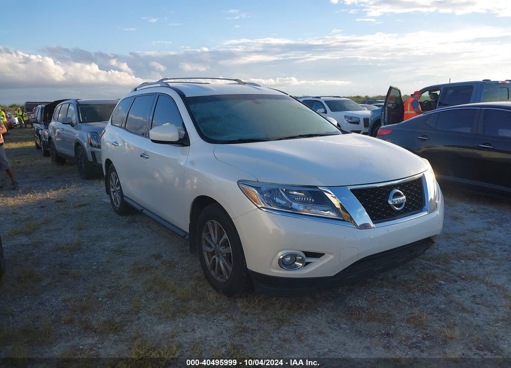 2015 NISSAN PATHFINDER SV VIN: 5N1AR2MN8FC710083