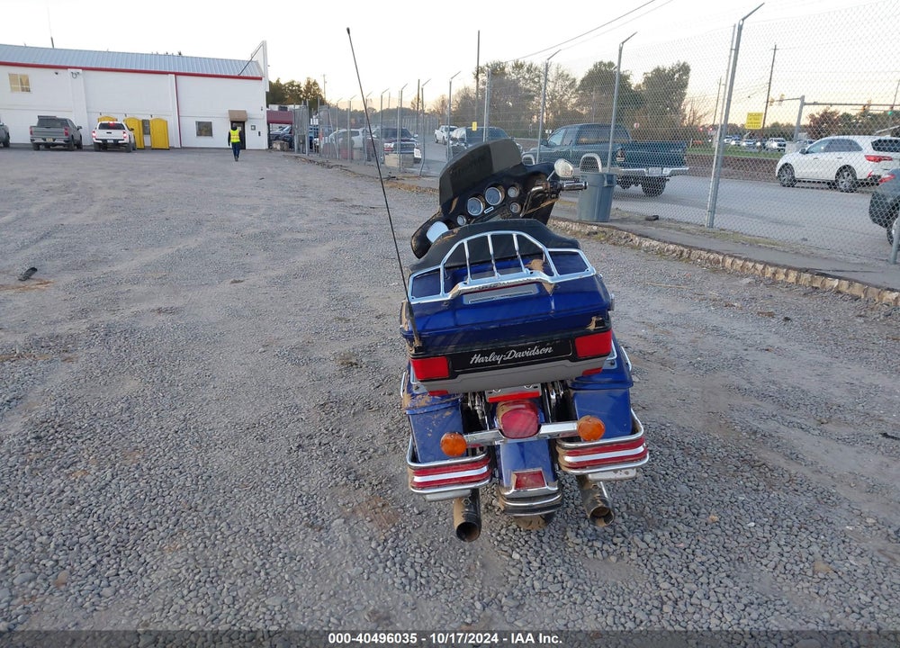 2007 HARLEY-DAVIDSON FLHT CLASSIC VIN: 1HD1FF4187Y649886
