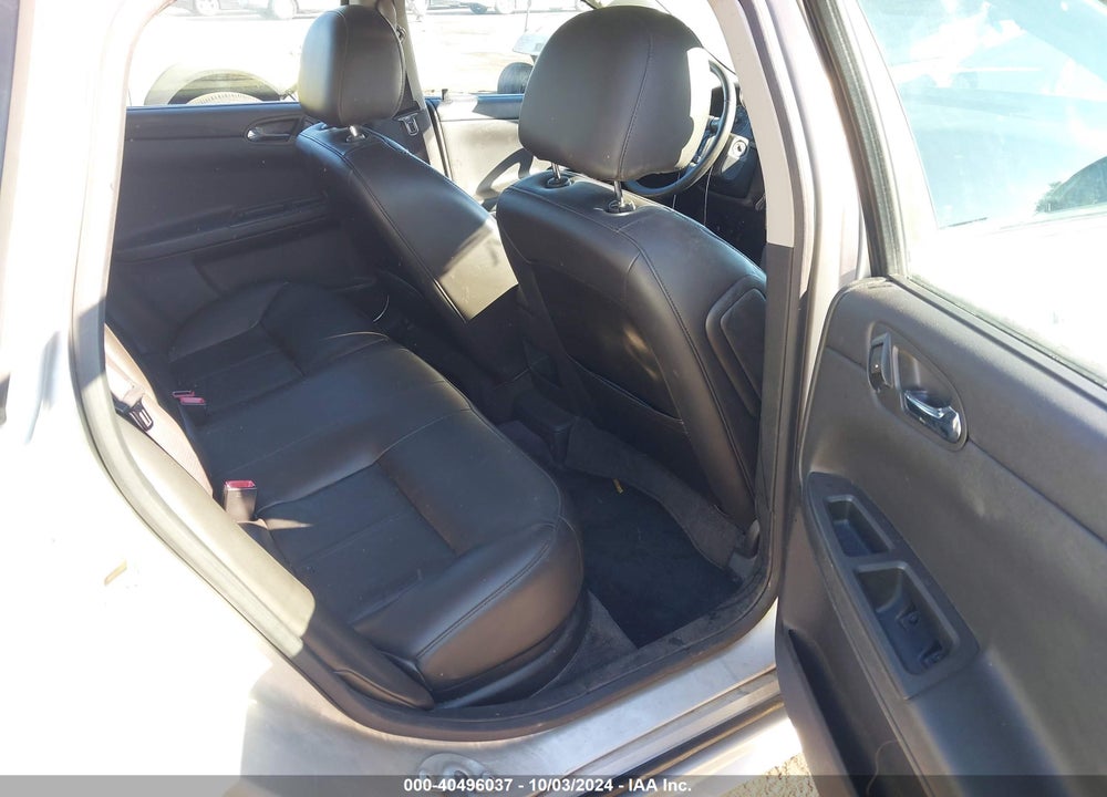 2010 CHEVROLET IMPALA LT VIN: 2G1WB5ENXA1151738