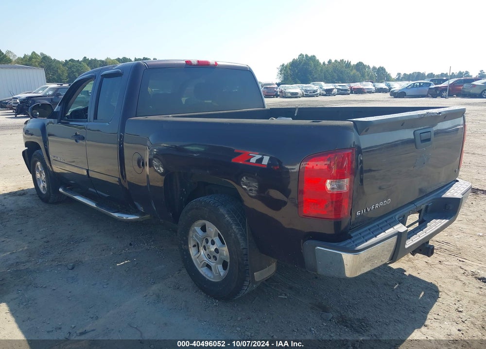 2008 CHEVROLET SILVERADO 1500 LT1 VIN: 2GCEC19J981179038