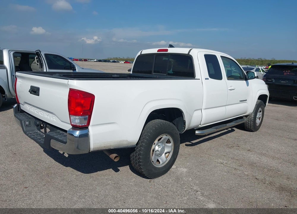 2017 TOYOTA TACOMA SR5 VIN: 5TFRX5GN8HX090843