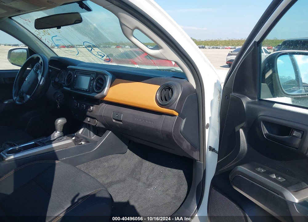 2017 TOYOTA TACOMA SR5 VIN: 5TFRX5GN8HX090843