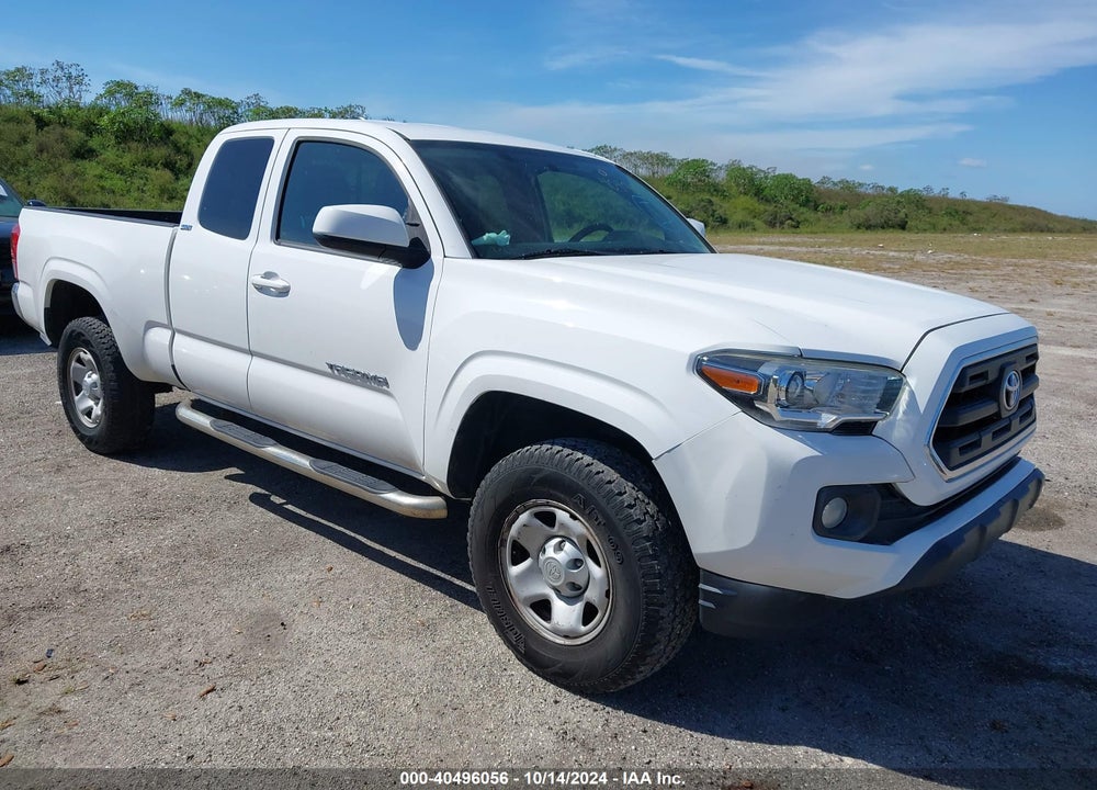 2017 TOYOTA TACOMA SR5 VIN: 5TFRX5GN8HX090843