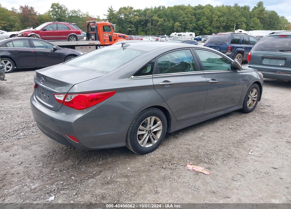 2014 HYUNDAI SONATA GLS VIN: 5NPEB4AC4EH897592