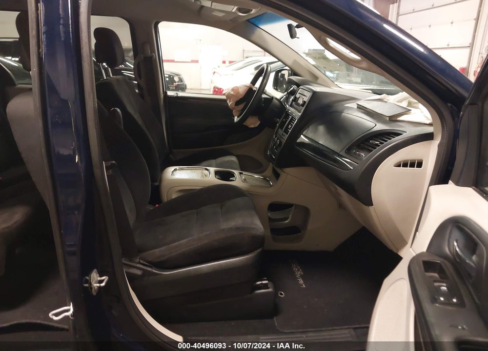 2014 DODGE GRAND CARAVAN SXT VIN: 2C4RDGCG0ER430069