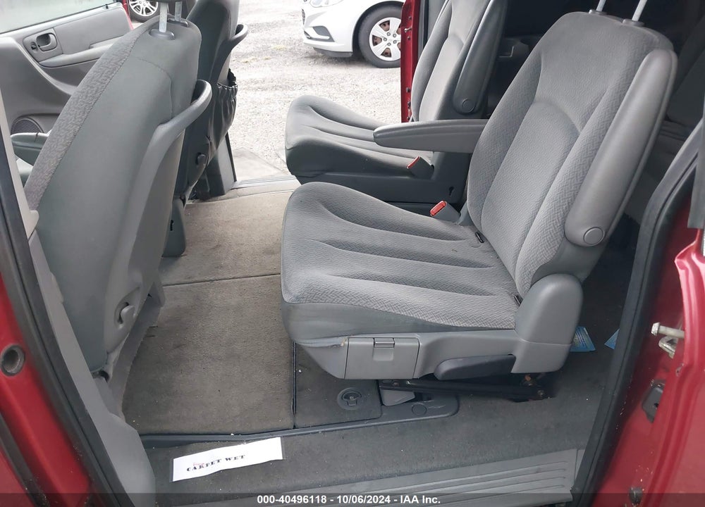 2005 DODGE GRAND CARAVAN SXT VIN: 2D4GP44L15R581496