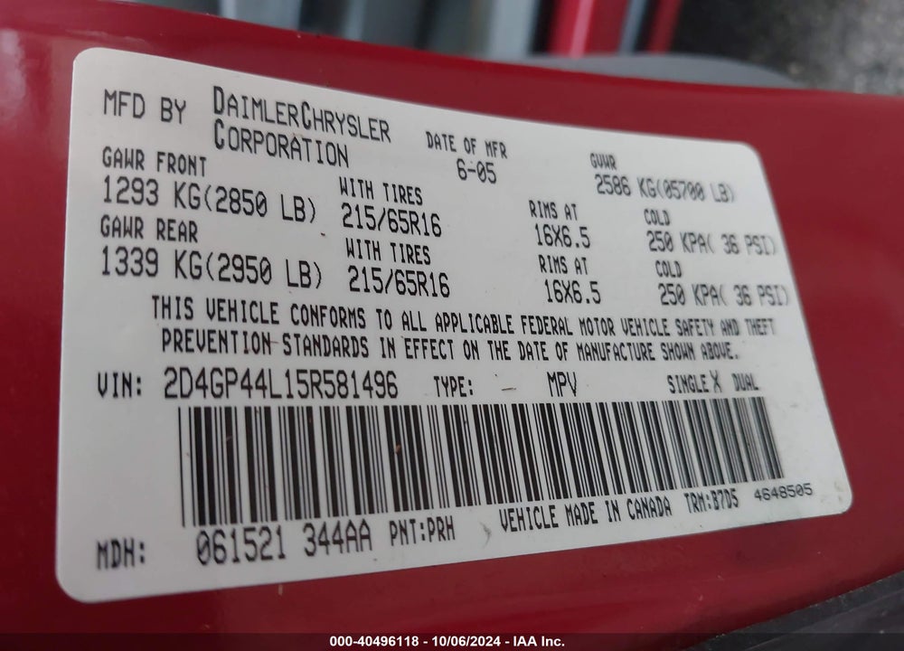 2005 DODGE GRAND CARAVAN SXT VIN: 2D4GP44L15R581496