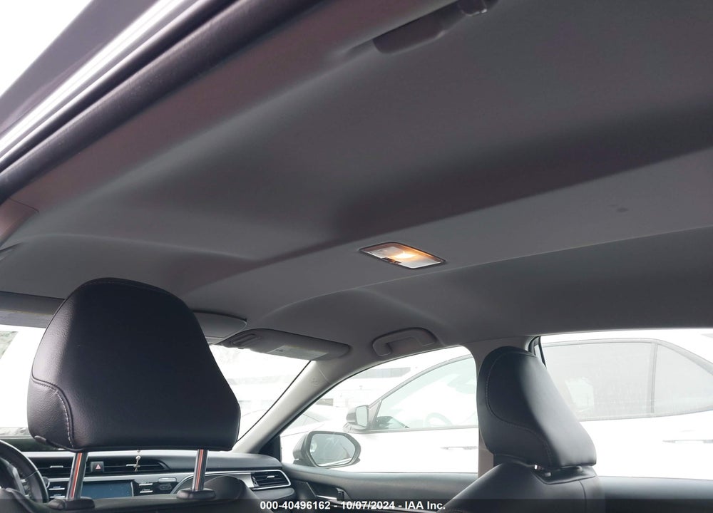 2019 TOYOTA CAMRY SE VIN: 4T1B11HK4KU855034