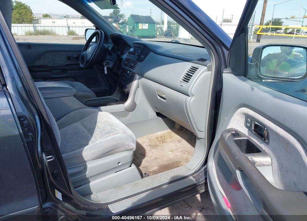 2005 HONDA PILOT EX VIN: 5FNYF18485B013280