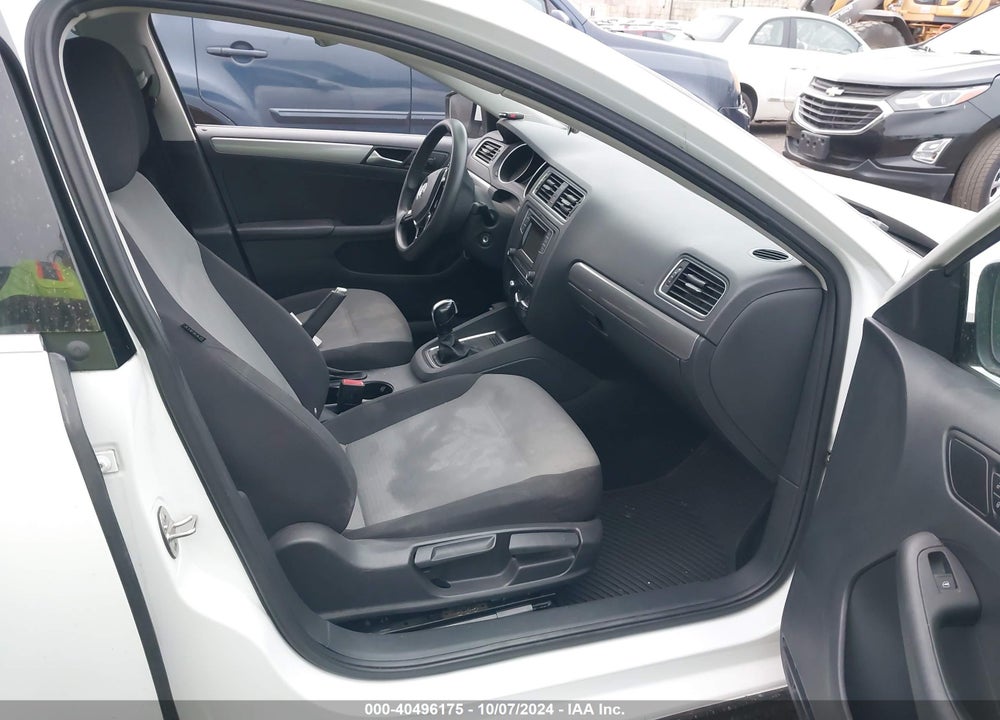 2017 VOLKSWAGEN JETTA 1.4T S VIN: 3VW2B7AJ6HM276921