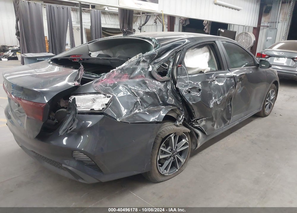 2024 KIA FORTE LXS VIN: 3KPF24AD3RE772378