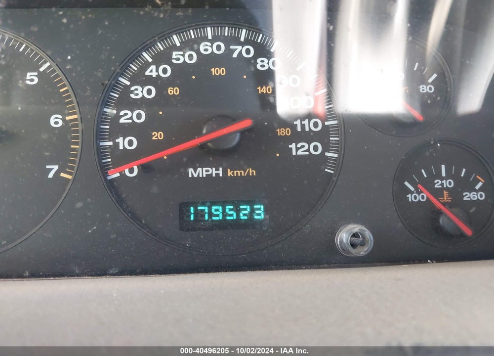 2001 JEEP GRAND CHEROKEE LAREDO VIN: 1J4GX48S91C697931