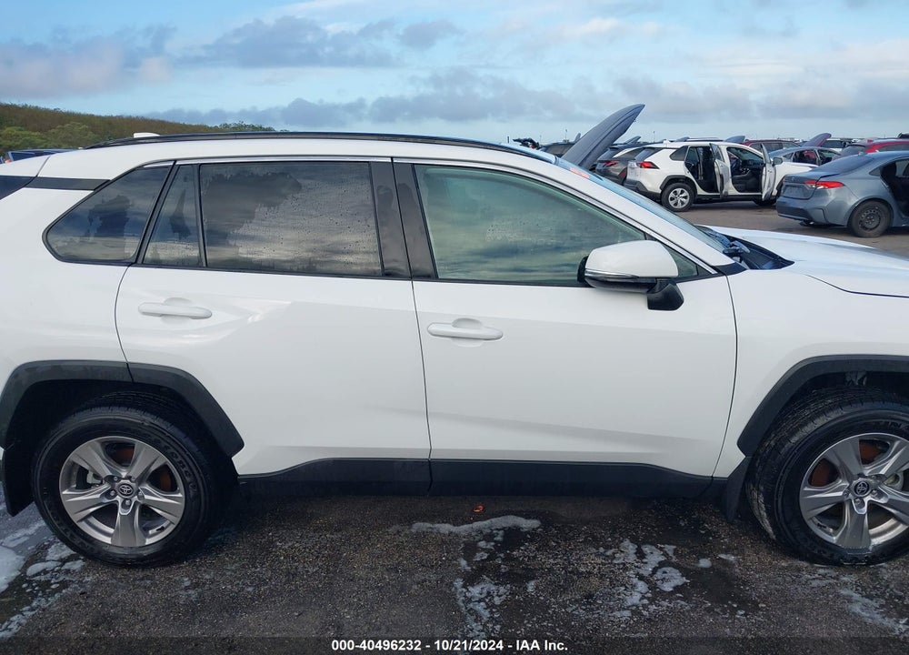 2024 TOYOTA RAV4 XLE VIN: 2T3W1RFV5RW335276
