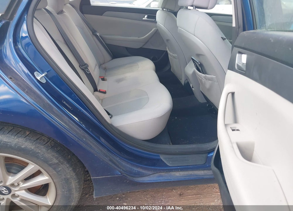 2016 HYUNDAI SONATA SE VIN: 5NPE24AF0GH331779