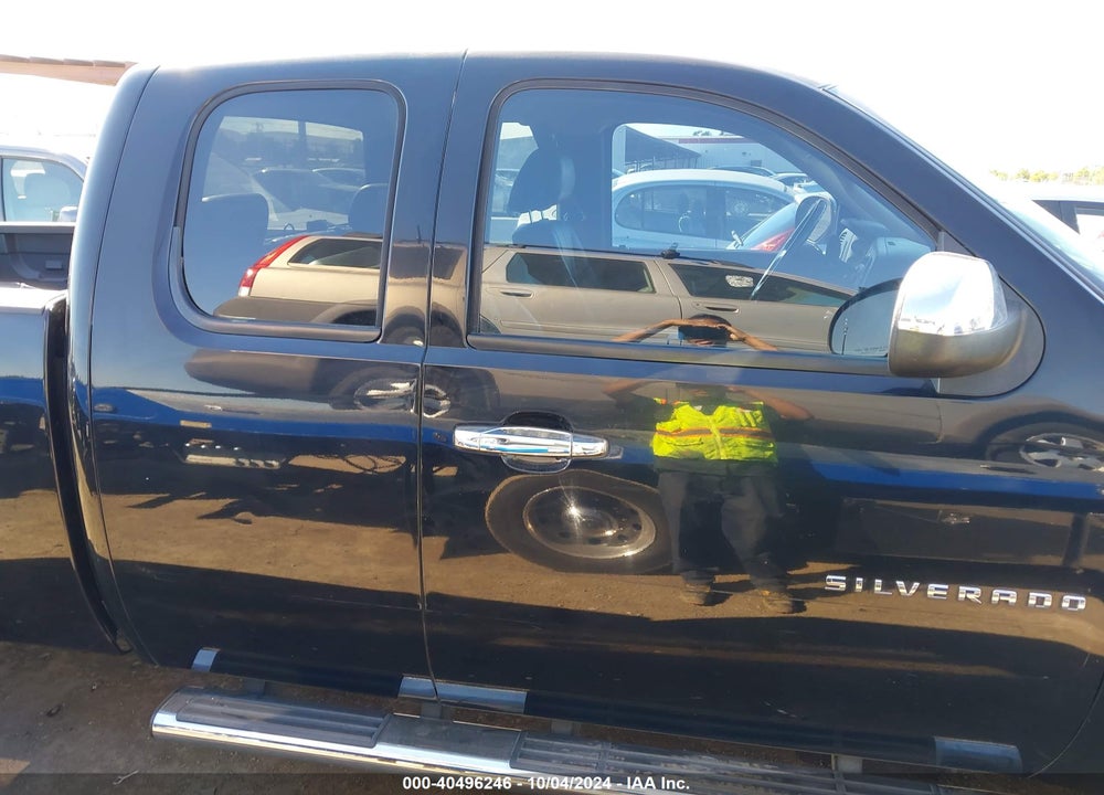 2011 CHEVROLET SILVERADO 1500 LT VIN: 1GCRCSE07BZ416547
