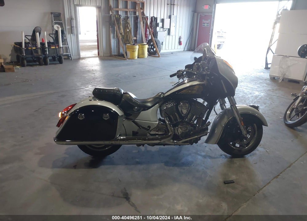 2016 INDIAN MOTORCYCLE CO. CHIEFTAIN VIN: 56KTCAAA9G3340882
