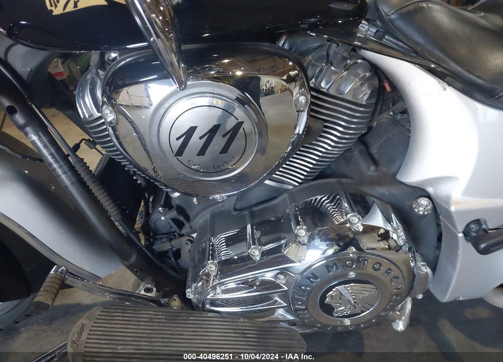 2016 INDIAN MOTORCYCLE CO. CHIEFTAIN VIN: 56KTCAAA9G3340882