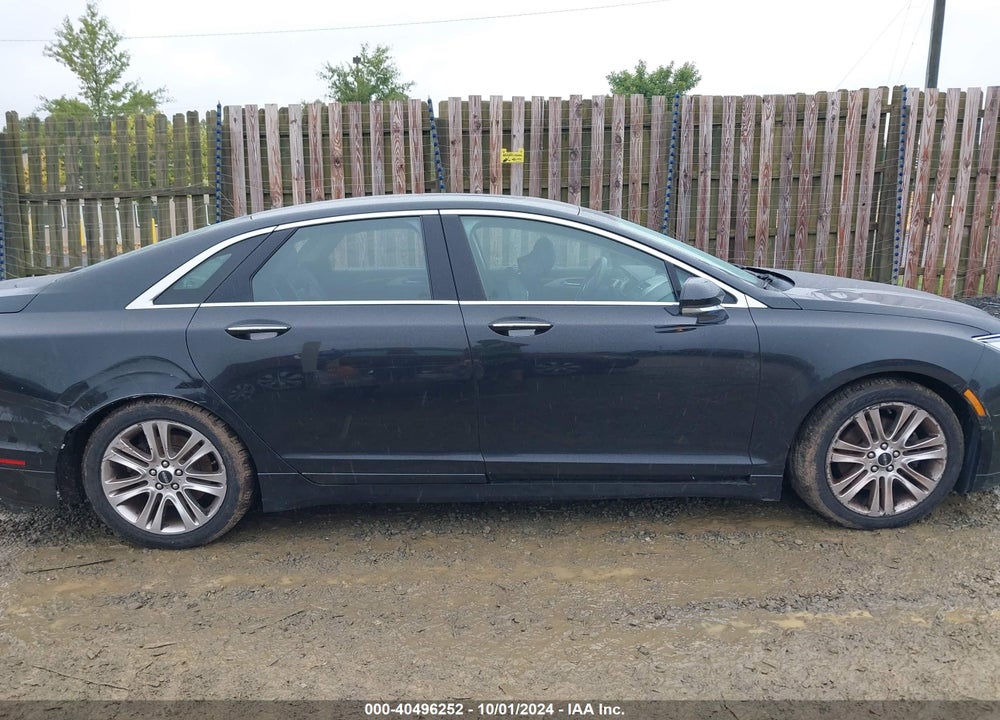 2015 LINCOLN MKZ VIN: 3LN6L2J91FR616563