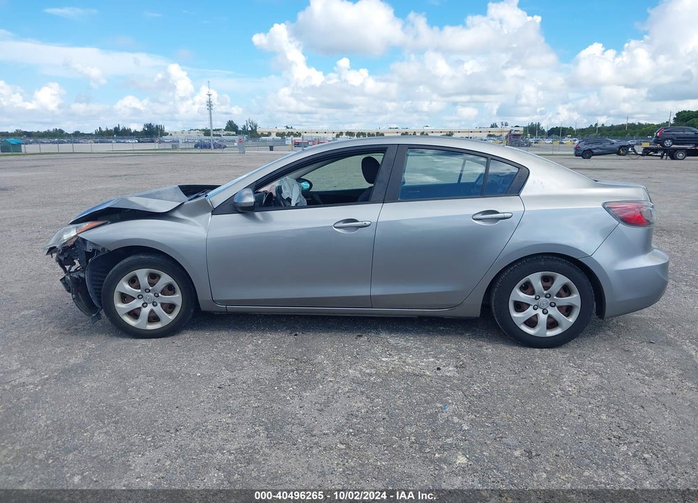 2012 MAZDA 3 VIN: JM1BL1UF7C1521509
