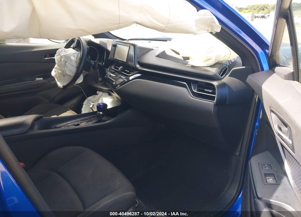 2018 TOYOTA C-HR XLE VIN: JTNKHMBX3J1008281