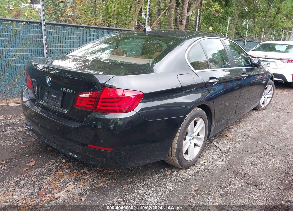 2013 BMW 528I XDRIVE VIN: WBAXH5C57DD114147