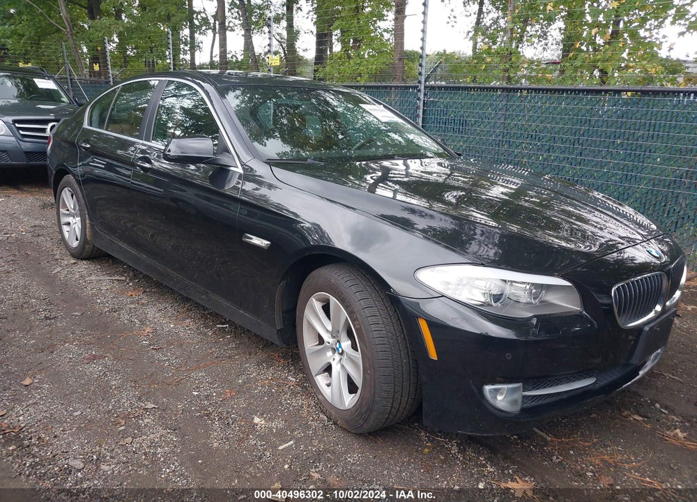 2013 BMW 528I XDRIVE VIN: WBAXH5C57DD114147