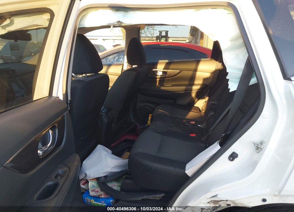 2019 NISSAN ROGUE SV VIN: JN8AT2MT7KW259813