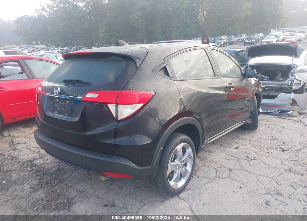 2022 HONDA HR-V 2WD LX VIN: 3CZRU5H38NM731393