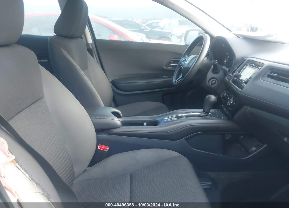 2022 HONDA HR-V 2WD LX VIN: 3CZRU5H38NM731393