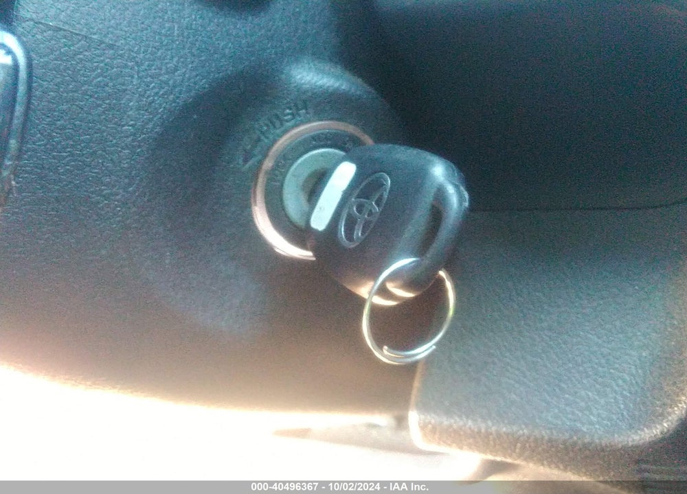2012 TOYOTA CAMRY SE VIN: 4T1BF1FK1CU615929