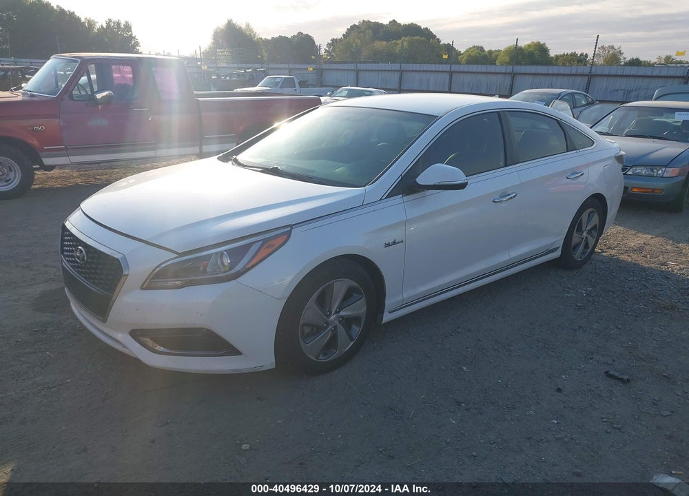 2016 HYUNDAI SONATA HYBRID LIMITED VIN: KMHE34L1XGA018112
