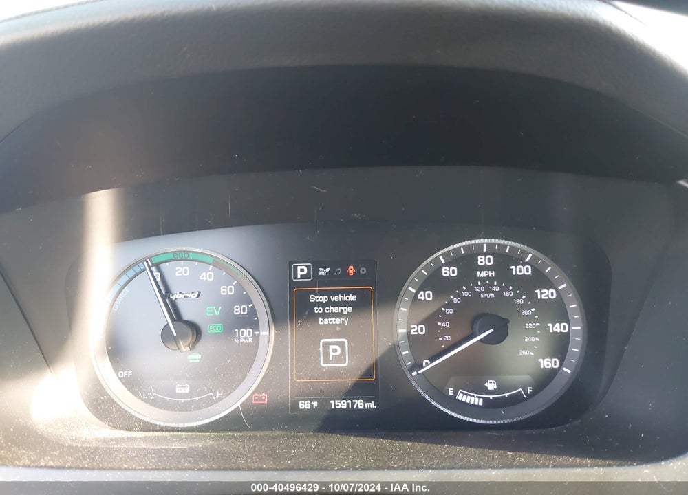 2016 HYUNDAI SONATA HYBRID LIMITED VIN: KMHE34L1XGA018112