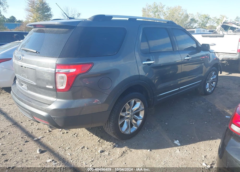 2015 FORD EXPLORER XLT VIN: 1FM5K8D82FGB88904