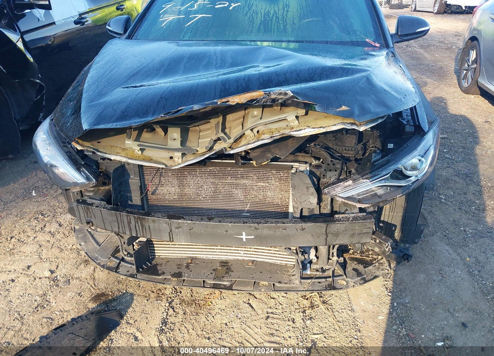 2018 HYUNDAI ELANTRA SPORT VIN: KMHD04LB4JU636884