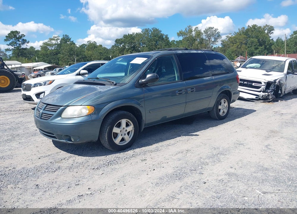 2005 DODGE GRAND CARAVAN SXT VIN: 2D4GP44L85R204602