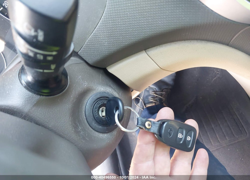 2014 HYUNDAI ACCENT GLS VIN: KMHCU4AEXEU701837