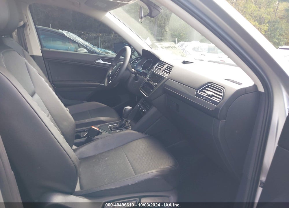 2020 VOLKSWAGEN TIGUAN 2.0T SE/2.0T SE R-LINE BLACK/2.0T SEL VIN: 3VV3B7AXXLM067171