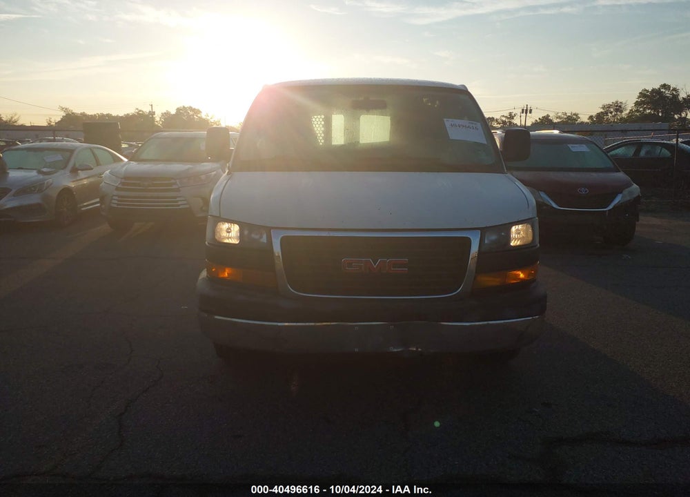 2018 GMC SAVANA 2500 WORK VAN VIN: 1GTW7AFG5J1911999