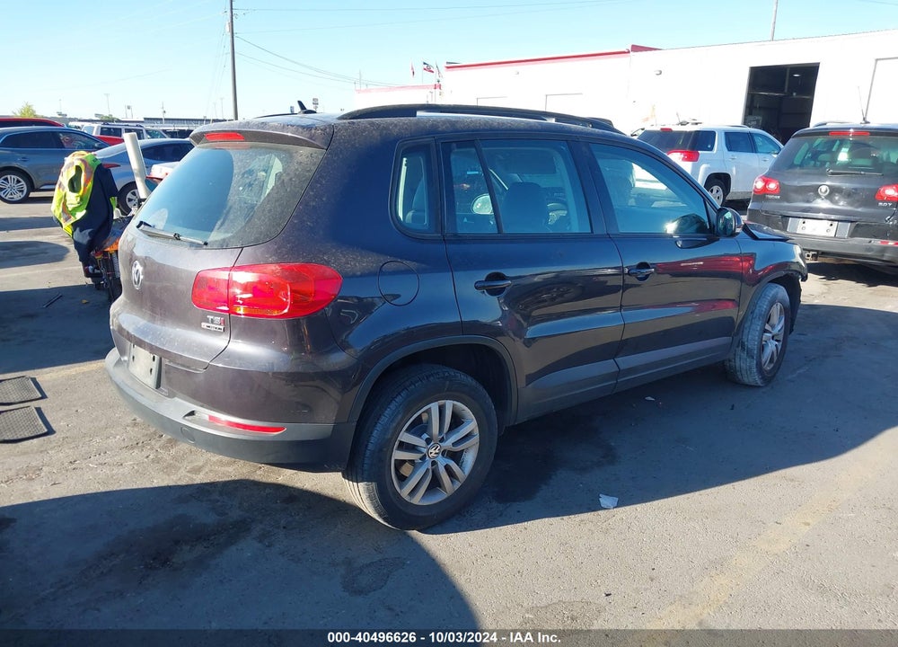 2016 VOLKSWAGEN TIGUAN S VIN: WVGBV7AX3GW583701