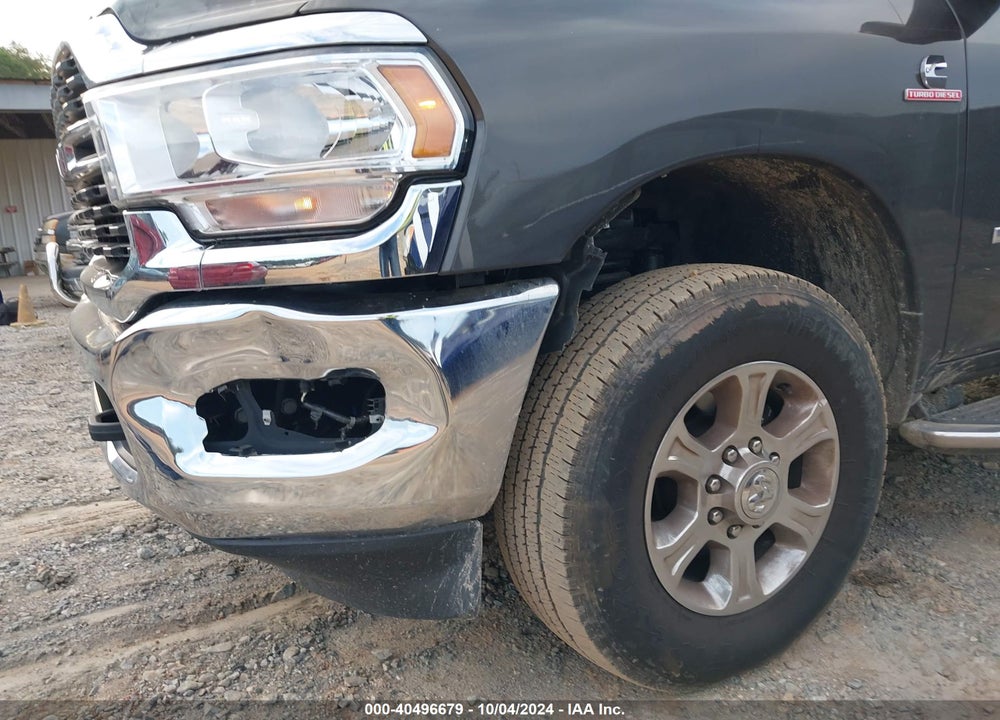 2024 RAM 2500 BIG HORN 4X4 6'4 BOX VIN: 3C6UR5DL1RG154158
