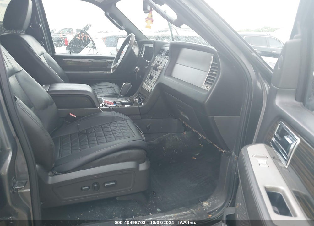 2010 LINCOLN NAVIGATOR L VIN: 5LMJJ3H52AEJ04263