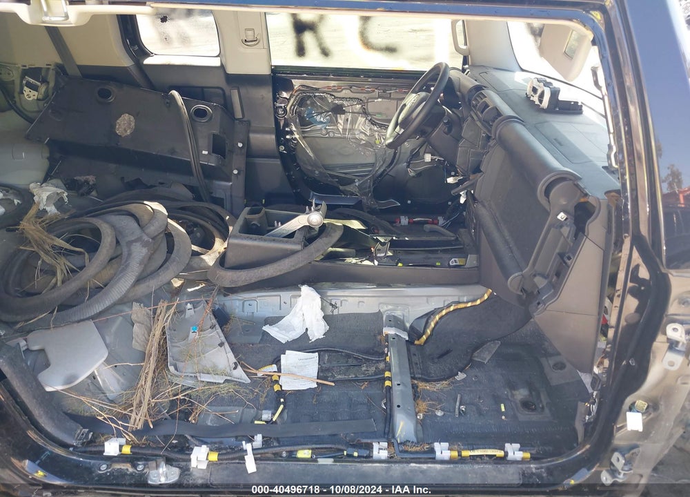2008 TOYOTA FJ CRUISER VIN: JTEBU11F58K010119