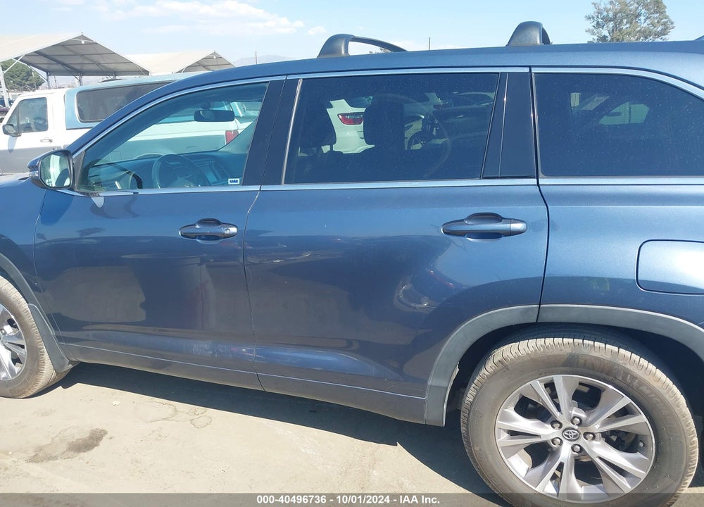 2016 TOYOTA HIGHLANDER LE PLUS V6 VIN: 5TDBKRFH1GS325526