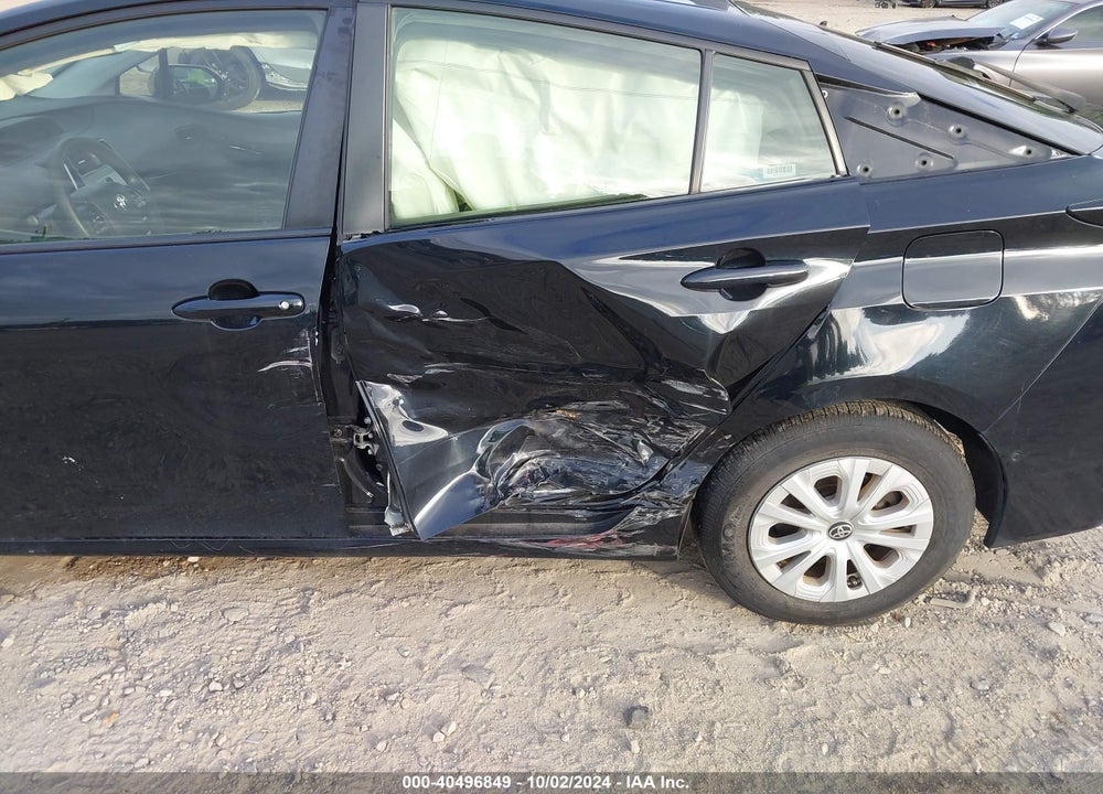 2021 TOYOTA PRIUS LE VIN: JTDKAMFU9M3140107