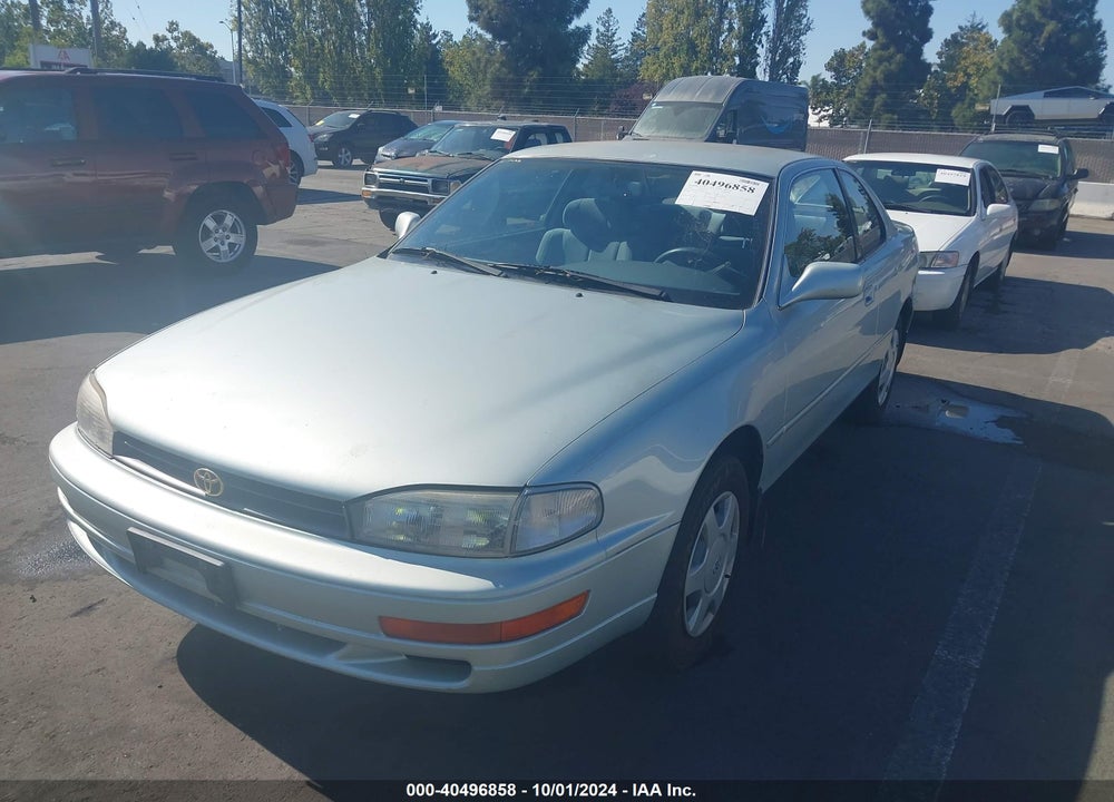 1994 TOYOTA CAMRY LE VIN: 4T1GK12C3RU017771
