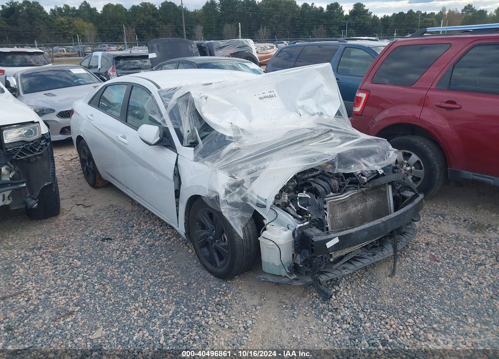2021 HYUNDAI ELANTRA SEL VIN: 5NPLM4AG0MH042326
